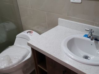 Foto 7 de Por estrenar casa amplia de 3 plantas en Martínez - Ambato