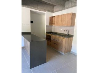 Foto 1 de Arriendo apartaestudio en la loma del indio