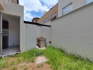Foto 10 de Casa por Estrenar 4 Dorm. con Terraza y Jardín Conjunto con Piscina
