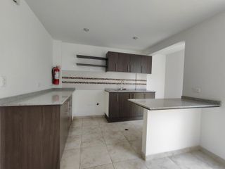 Foto 4 de Casa por Estrenar 4 Dorm. con Terraza y Jardín Conjunto con Piscina