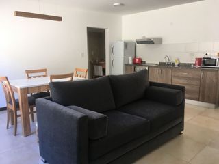 Foto 2 de EQUIPO RE/MAX VENDE DPTO 2 AMBIENTES ZONA CENTRO