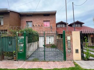 Foto 20 de VENTA DUPLEX 4 AMBIENTES APTO CREDITO ZACAGNINI