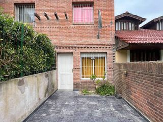 Foto 19 de VENTA DUPLEX 4 AMBIENTES APTO CREDITO ZACAGNINI