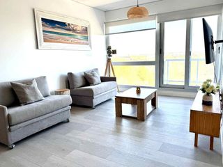 Foto 4 de ALQUILER 2 AMB C/COCH - AMOBLADO - REMEROS BEACH