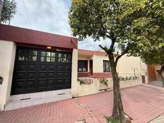 Foto 1 de VENTA CASA 2 DORMITORIOS SAN RAFAEL CON PATIO