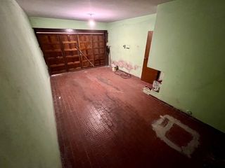 Foto 11 de VENDE CASA 4 DORMITORIOS SOBRE AV SABATTINI