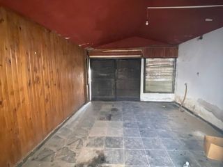 Foto 7 de VENTA CASA TRES DORMITORIOS COCHERA EN CRISOL SUD