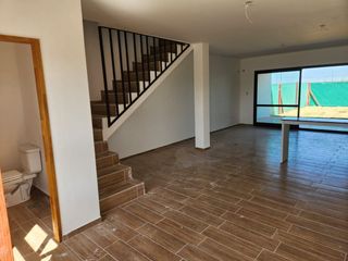 Foto 1 de VENTA DUPLEX A ESTRENAR 3 DORMITORIOS EN DOCTA