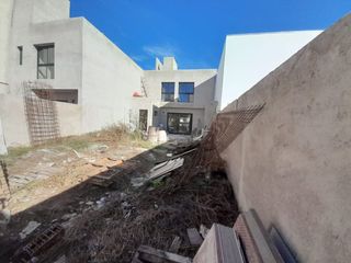 Foto 11 de VENTA DUPLEX DE TRES DORMITORIOS EN DOCTA