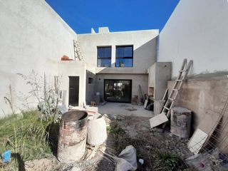 Foto 12 de VENTA DUPLEX DE TRES DORMITORIOS EN DOCTA