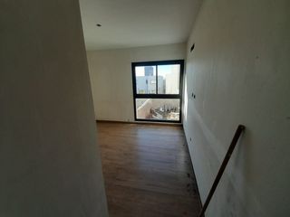 Foto 7 de VENTA DUPLEX DE TRES DORMITORIOS EN DOCTA