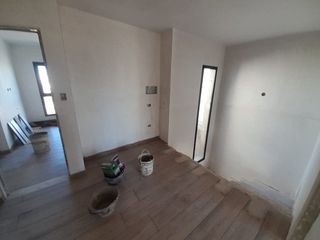 Foto 5 de VENTA DUPLEX DE TRES DORMITORIOS EN DOCTA