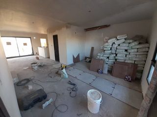 Foto 21 de VENTA DUPLEX DE TRES DORMITORIOS EN DOCTA