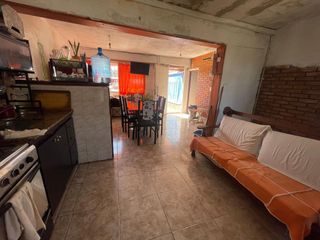 Foto 7 de VENTA CASA 4 DORMITORIOS CARLOS PAZ