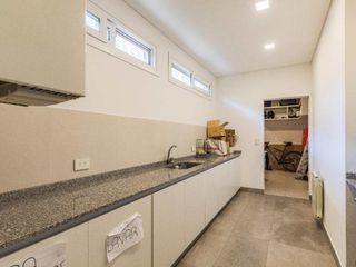 Foto 30 de Venta  Casa 35 mts de costa al Rio/ apto credito
