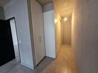 Foto 8 de Departamento en 2 amb c/cochera muy amplio Tigre Centro (apto crédito)