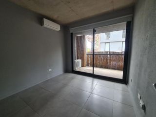 Foto 1 de Departamento en 2 amb c/cochera muy amplio Tigre Centro (apto crédito)