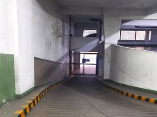 Foto 7 de Venta cochera cubierta en microcentro