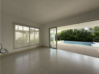 Foto 9 de Venta, Renta de Casa Campestre en Cerritos con Piscina ¡Negocia Hoy!