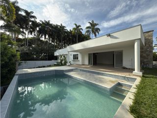 Foto 1 de Venta, Renta de Casa Campestre en Cerritos con Piscina ¡Negocia Hoy!