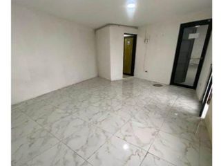 Foto 3 de Valle de Los Chillos, Galpón, en Renta, 300m2, 1 Ambientes