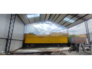 Foto 1 de Valle de Los Chillos, Galpón en Renta, 126m2, 1 Ambiente