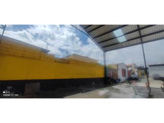 Foto 13 de Valle de Los Chillos, Galpón en Renta, 126m2, 1 Ambiente