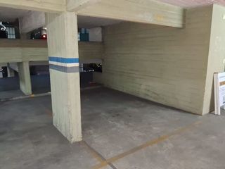 Foto 3 de COCHERA FIJA Y CUBIERTA DE  15  M2 VILLA URQUIZA