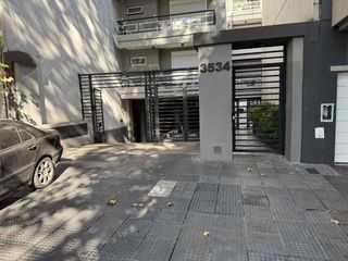 Foto 2 de VENTA COCHERA DOBLE 22 M2 VILLA URQUIZA