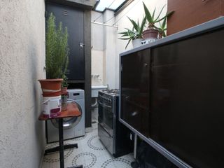 Foto 16 de Venta PH 2 ambientes con Patio en Liniers