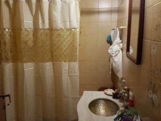 Foto 7 de Muy Buena Casa En Venta 3d,suitte,gge,patio, Tte Farias 1390