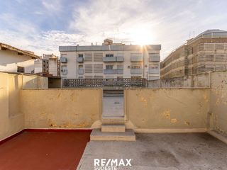 Foto 36 de VENTA CASA DE ALTO - PLENO CENTRO
