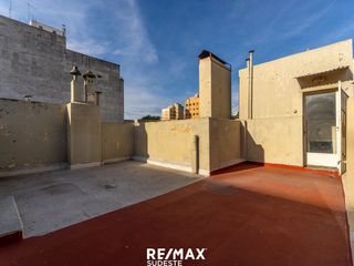 Foto 33 de VENTA CASA DE ALTO - PLENO CENTRO