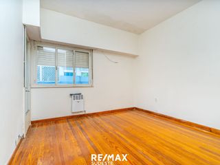 Foto 7 de VENTA CASA DE ALTO - PLENO CENTRO