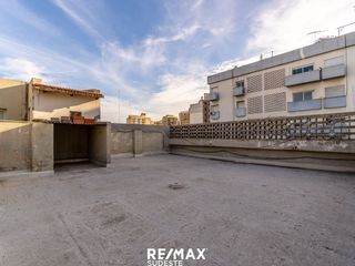 Foto 34 de VENTA CASA DE ALTO - PLENO CENTRO