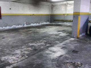Foto 4 de VENTA COCHERA MICROCENTRO de 96m2 (4 autos/2motos)