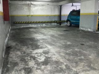 Foto 2 de VENTA COCHERA MICROCENTRO de 96m2 (4 autos/2motos)