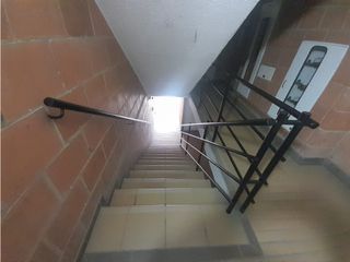 Foto 37 de SE VENDE APARTAMENTO SEGUNDO PISO CONJUNTO RESIDENCIAL LOS PINOS