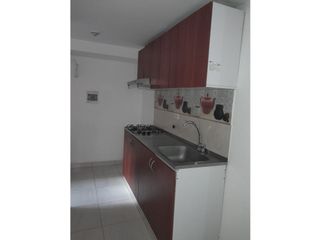 Foto 34 de SE VENDE APARTAMENTO SEGUNDO PISO CONJUNTO RESIDENCIAL LOS PINOS