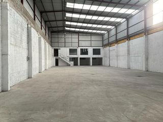 Foto 1 de Bodega en  RENTO GALPÓN - CRISTIANIA - NORTE DE QUITO - ELOY ALFARO
