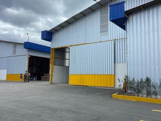 Foto 13 de Renta Nave Industrial de 890 m² con Oficinas y Patio de Maniobras – Cuenca