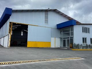 Foto 3 de Renta Nave Industrial de 890 m² con Oficinas y Patio de Maniobras – Cuenca