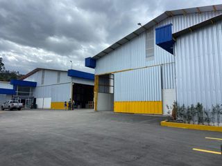 Foto 14 de Renta Nave Industrial de 890 m² con Oficinas y Patio de Maniobras – Cuenca