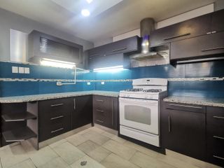 Foto 13 de Casa en Arriendo 400m2 uso Comercial o Residencial Quito Ecuador