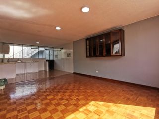 Foto 37 de Casa en Arriendo 400m2 uso Comercial o Residencial Quito Ecuador