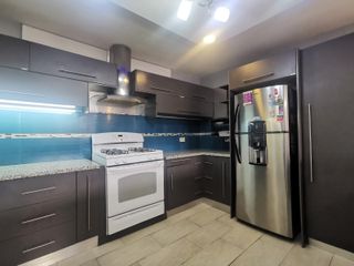Foto 12 de Casa en Arriendo 400m2 uso Comercial o Residencial Quito Ecuador