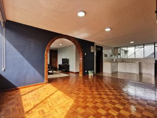 Foto 36 de Casa en Arriendo 400m2 uso Comercial o Residencial Quito Ecuador