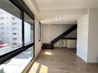 Foto 1 de Alquiler - departamento tipo duplex de un dormitorio a metros de Bv. Oroño