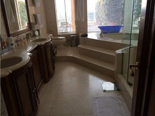 Foto 10 de VENTA APARTAMENTO DE SANTA BARBARA ALTA DE  BOGOTA