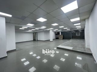 Foto 1 de LOCAL COMERCIAL A LA VENTA  EN SAN ISIDRO EN ZONA DE ALTO TRÁNSITO